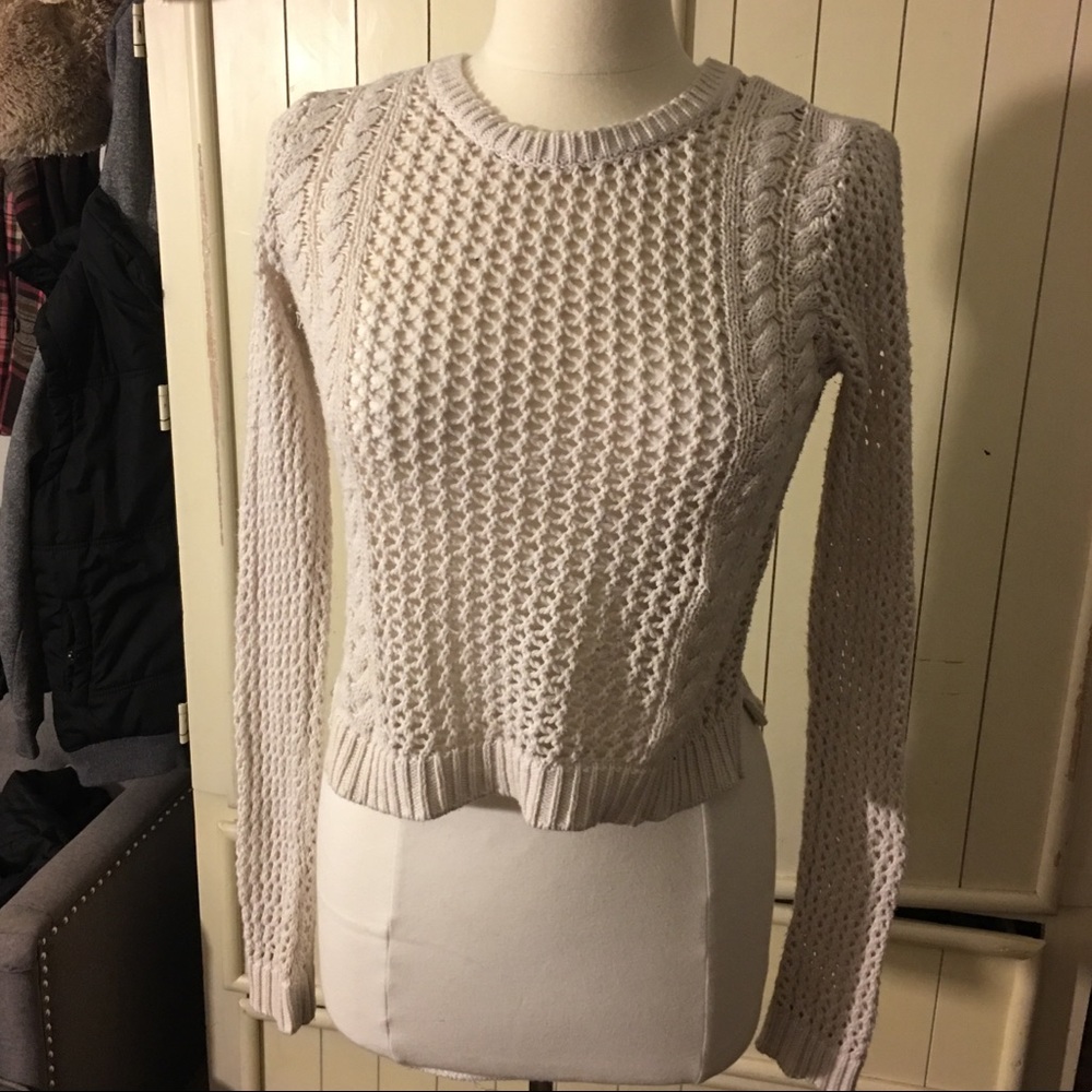 Off white Aeropostale crop sweater  medium